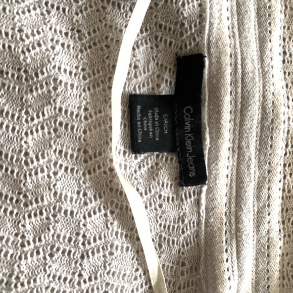 Calvin Klein white and grey cardigan! - Picture 5 of 5